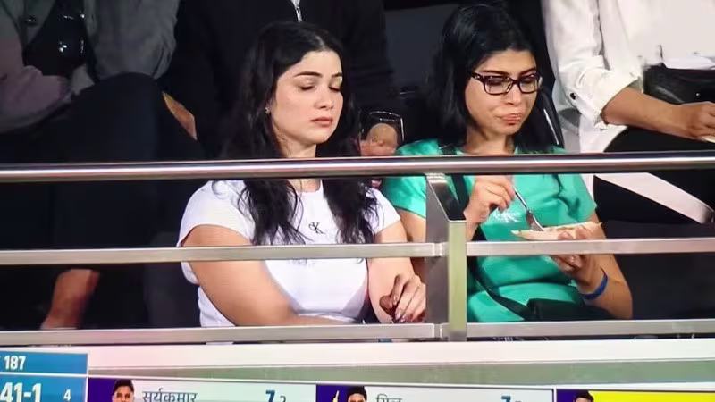 Sara Tendulkar's disappointed reaction goes viral on social media