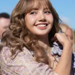 BLACKPINK’s Lisa Turns Oversized T-Shirt Into Statement Dress in Viral Photo Dump