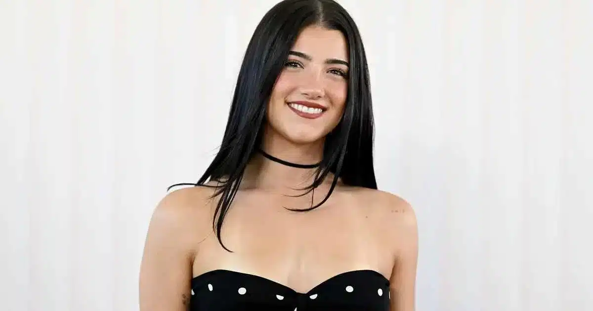 Charli D’Amelio Polka Dot Bralette Photos | Revolve Festival Look Charli D’Amelio Polka Dot Bralette Photos