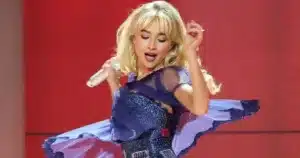 Sabrina Carpenter Debuts Bold Outfit Change During Coachella 2026 Performance