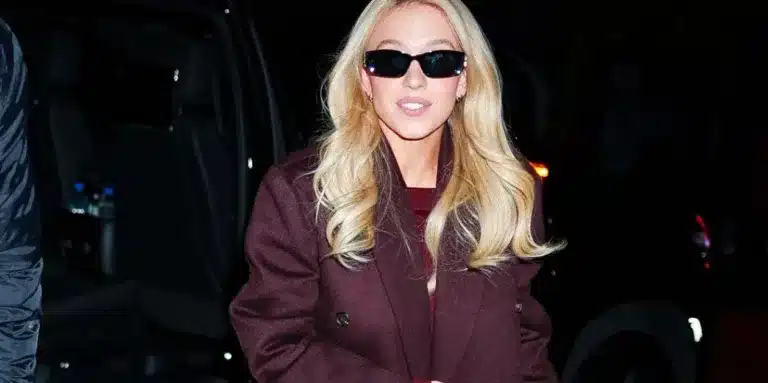 Sydney Sweeney Denim Shorts Rodeo Look Syrn Campaign